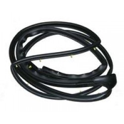 Уплотнитель двери задней, правый (бархотка) Матиз 2 GM Корея (ориг)