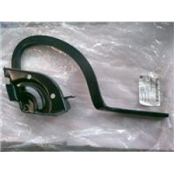 Петля крышки багажника правая Нексия GM Корея (оирг)