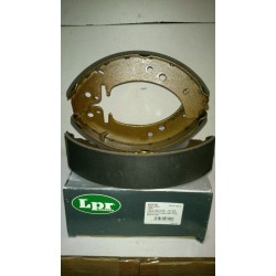 Колодка задняя тормозная  Ваз 2101-07 LPR