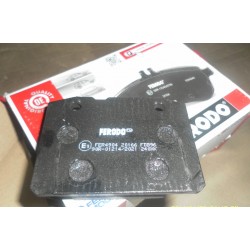 Колодки тормозные передние Ваз-2101-07 FERODO (красные)